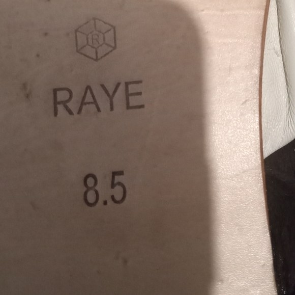 Raye Sandals - Picture 5 of 5